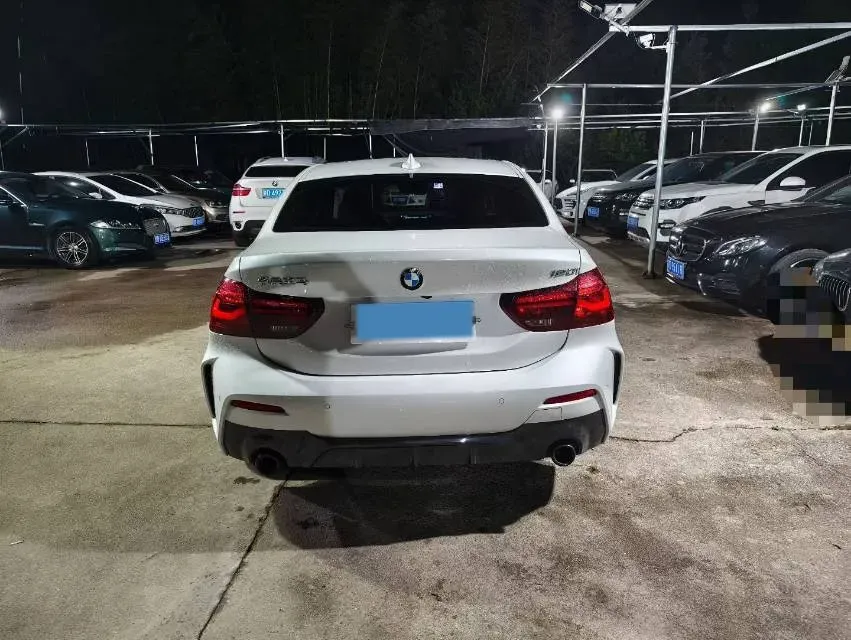 2023 BMW 1 Series 1.5T 136HP L3 7DCT,autocango,china used car exporter,china ev exporter,chinese used car exporter,chinese used ev exporter