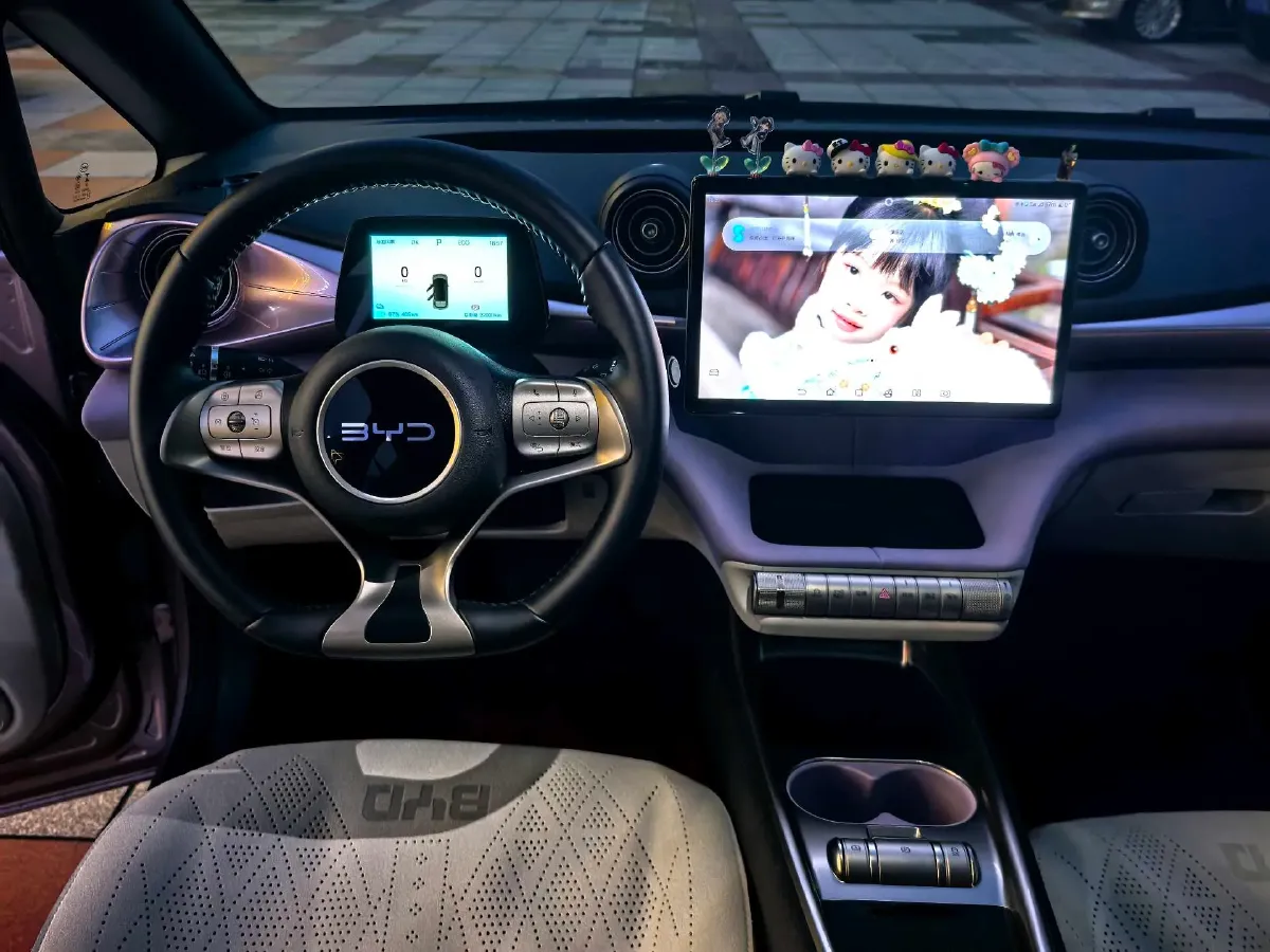 2025 BYD Dolphin BEV 44.928KWH,autocango,china used car exporter,china ev exporter,chinese used car exporter,chinese used ev exporter