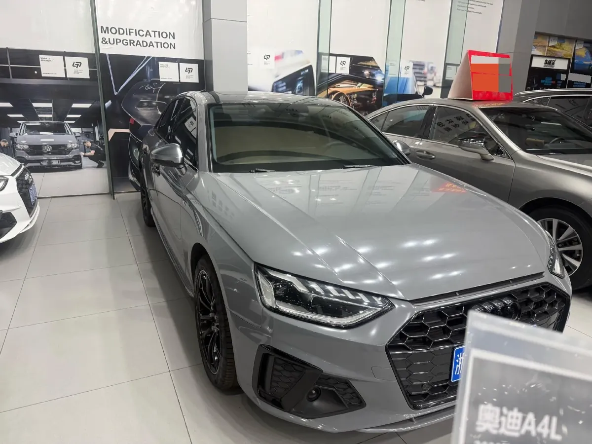 2020 Audi A4L 2.0T 190HP L4 7DCT,autocango,china used car exporter,china ev exporter,chinese used car exporter,chinese used ev exporter