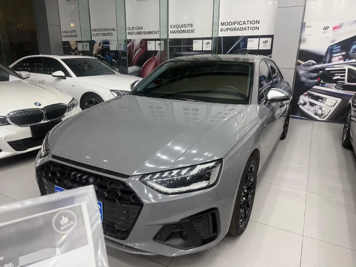 2020 Audi A4L 2.0T 190HP L4 7DCT,autocango,china used car exporter,china ev exporter,chinese used car exporter,chinese used ev exporter