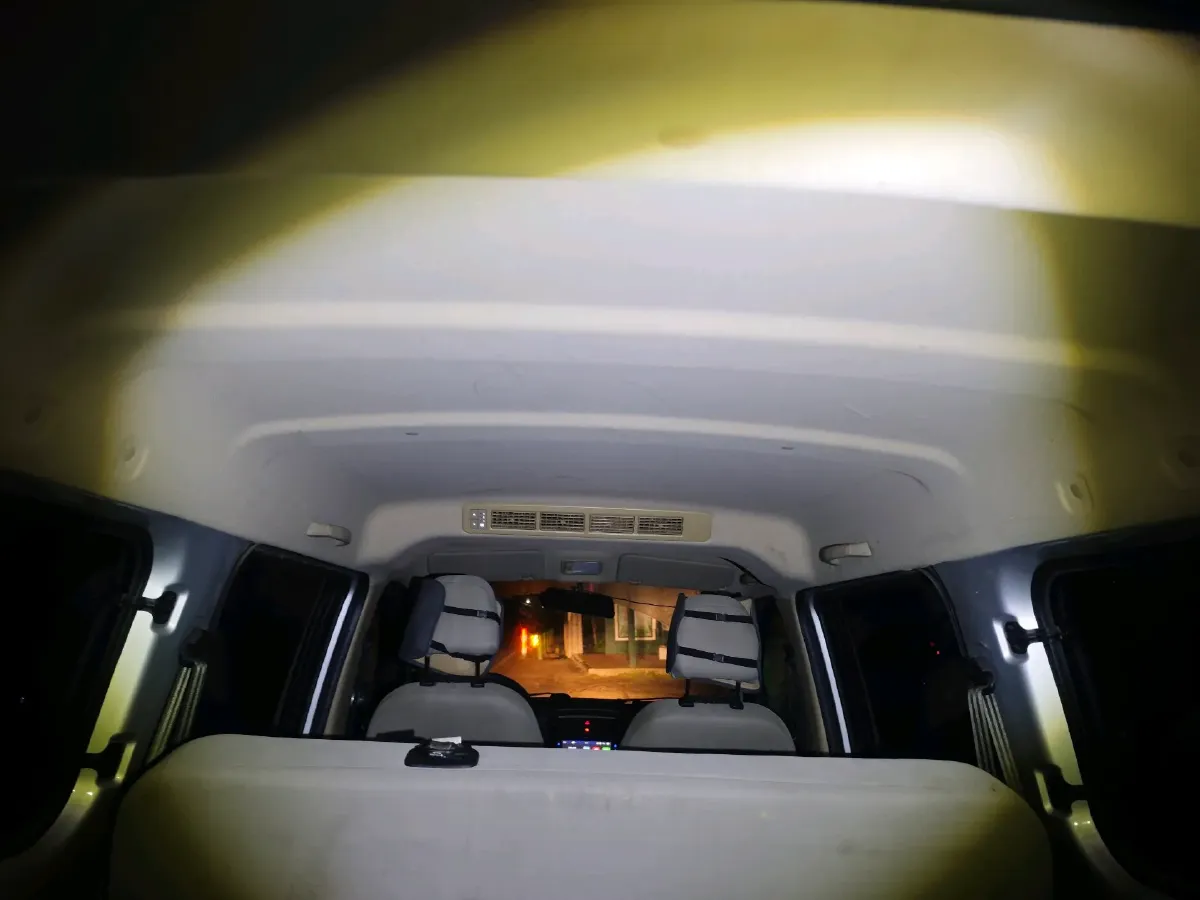 2022 WuLing RongGuang S 1.2L 76HP L4 5MT,autocango,china used car exporter,china ev exporter,chinese used car exporter,chinese used ev exporter