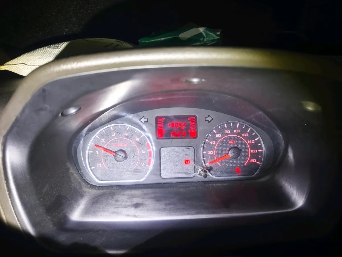 2022 WuLing RongGuang S 1.2L 76HP L4 5MT,autocango,china used car exporter,china ev exporter,chinese used car exporter,chinese used ev exporter