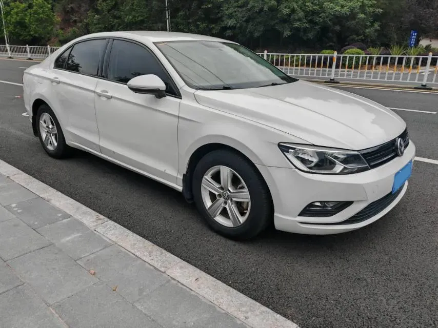 2017 Volkswagen Lamando 1.4T 131HP L4 7DCT,autocango,china used car exporter,china ev exporter,chinese used car exporter,chinese used ev exporter