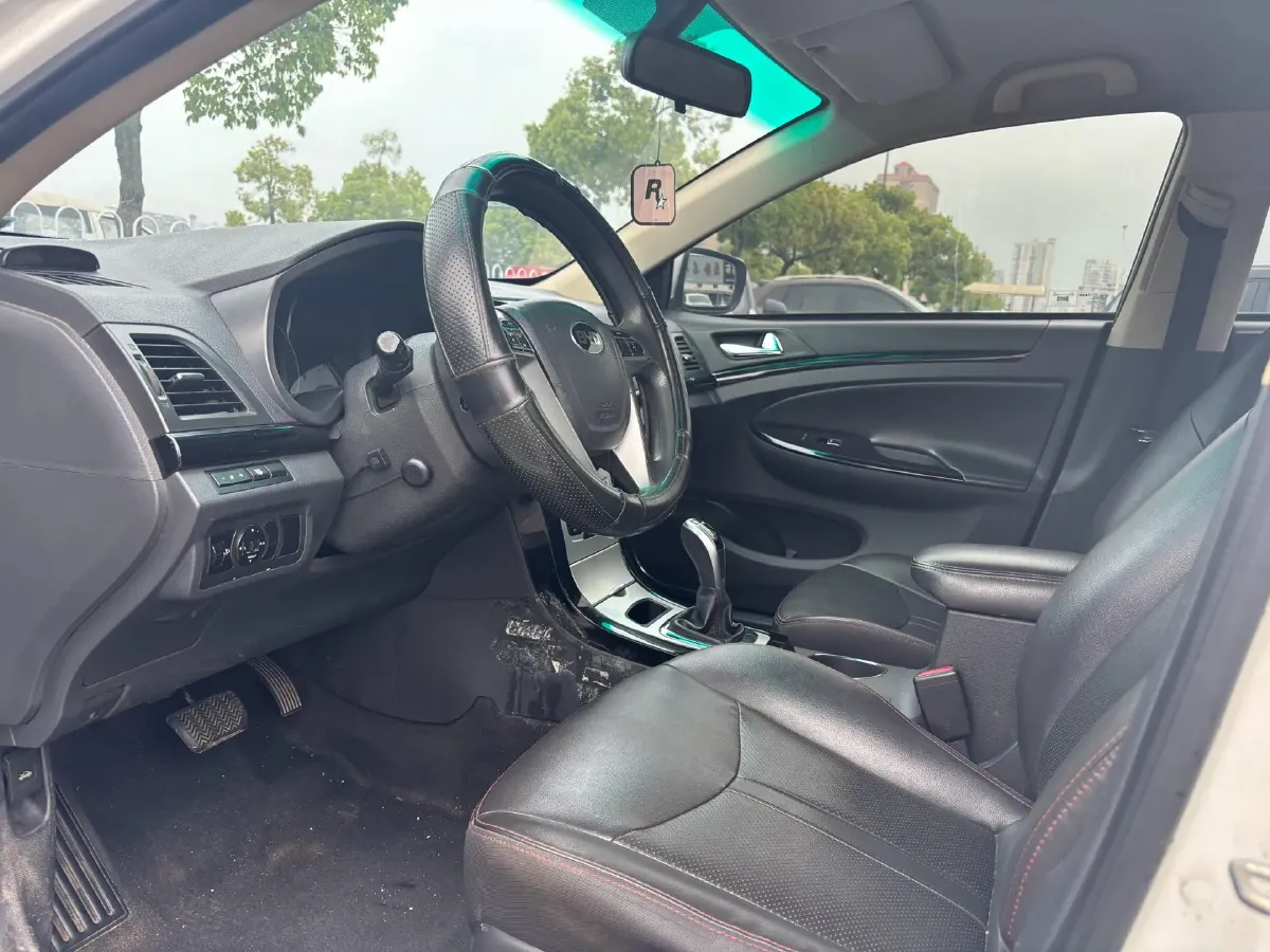 2018 BYD e5 BEV 60.48KWH,autocango,china used car exporter,china ev exporter,chinese used car exporter,chinese used ev exporter