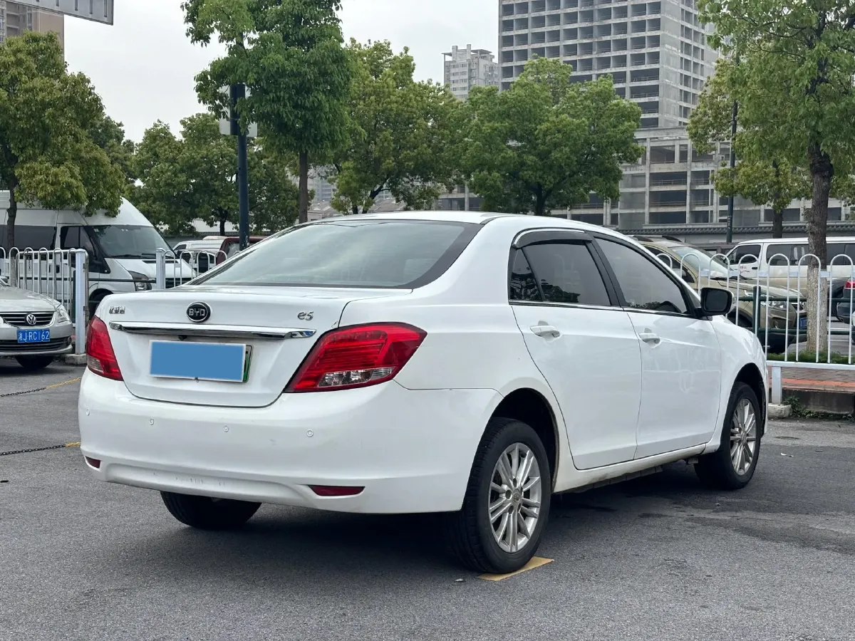 2018 BYD e5 BEV 60.48KWH,autocango,china used car exporter,china ev exporter,chinese used car exporter,chinese used ev exporter