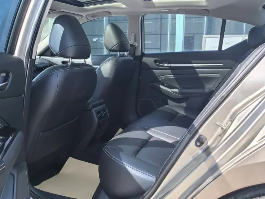 2022 Nissan Teana 2.0L 156HP L4 CVT,autocango,china used car exporter,china ev exporter,chinese used car exporter,chinese used ev exporter