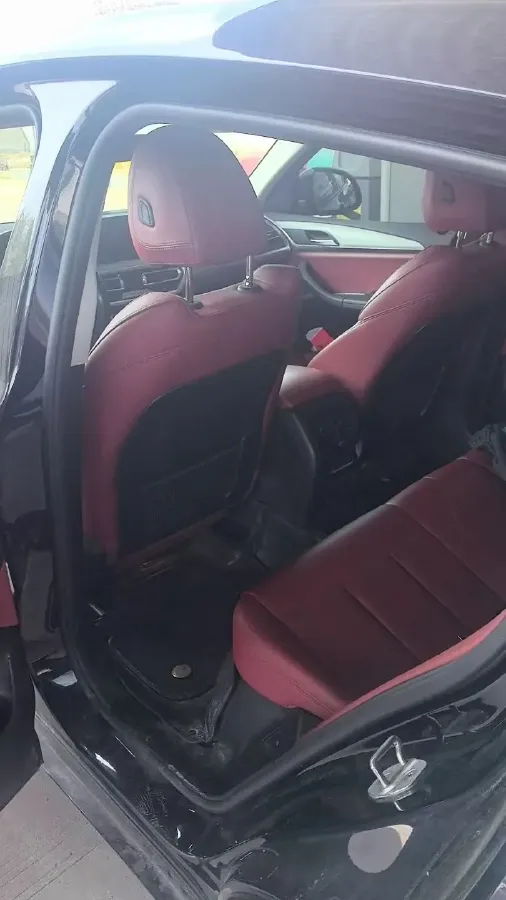 2022 BMW X4 2.0T 245HP L4 8AT,autocango,china used car exporter,china ev exporter,chinese used car exporter,chinese used ev exporter