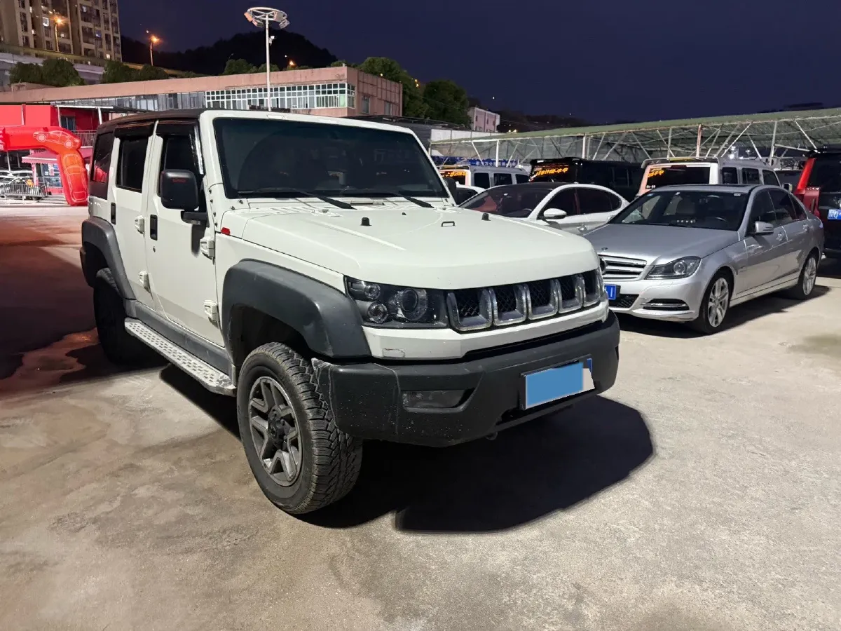 2018 Beijing BJ40 2.0T 150HP L4 6MT,autocango,china used car exporter,china ev exporter,chinese used car exporter,chinese used ev exporter