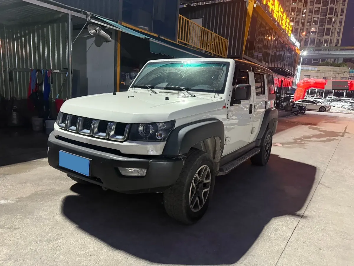 2018 Beijing BJ40 2.0T 150HP L4 6MT,autocango,china used car exporter,china ev exporter,chinese used car exporter,chinese used ev exporter