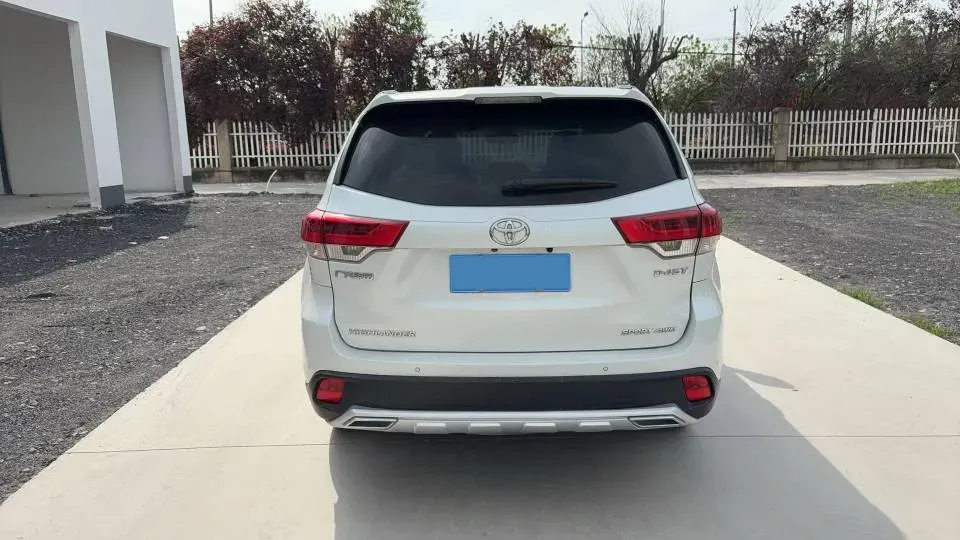 2019 Mazda CX-8 2.5L 192HP L4 6AT,autocango,china used car exporter,china ev exporter,chinese used car exporter,chinese used ev exporter