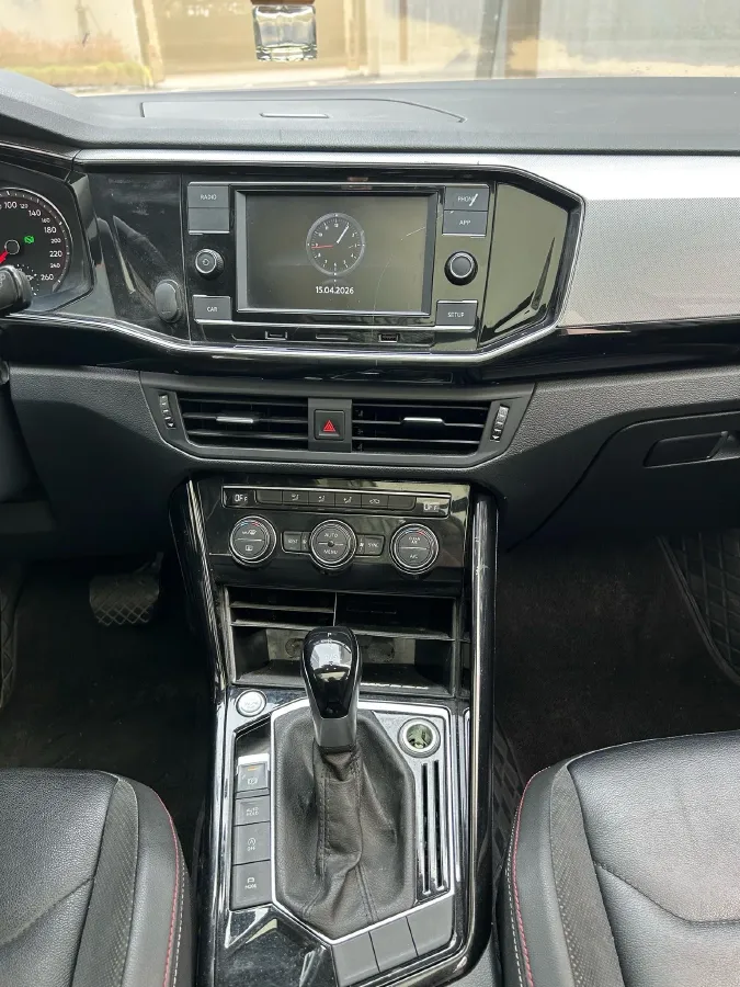 2019 Jeep Cherokee 2.0T 234HP L4 9AT,autocango,china used car exporter,china ev exporter,chinese used car exporter,chinese used ev exporter