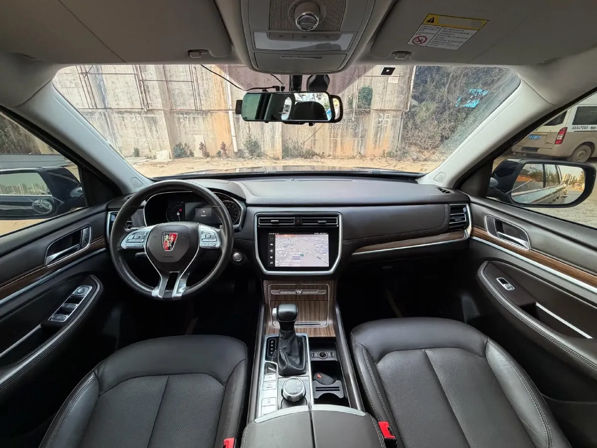 2019 Roewe RX8 2.0T 222HP L4 6AT,autocango,china used car exporter,china ev exporter,chinese used car exporter,chinese used ev exporter