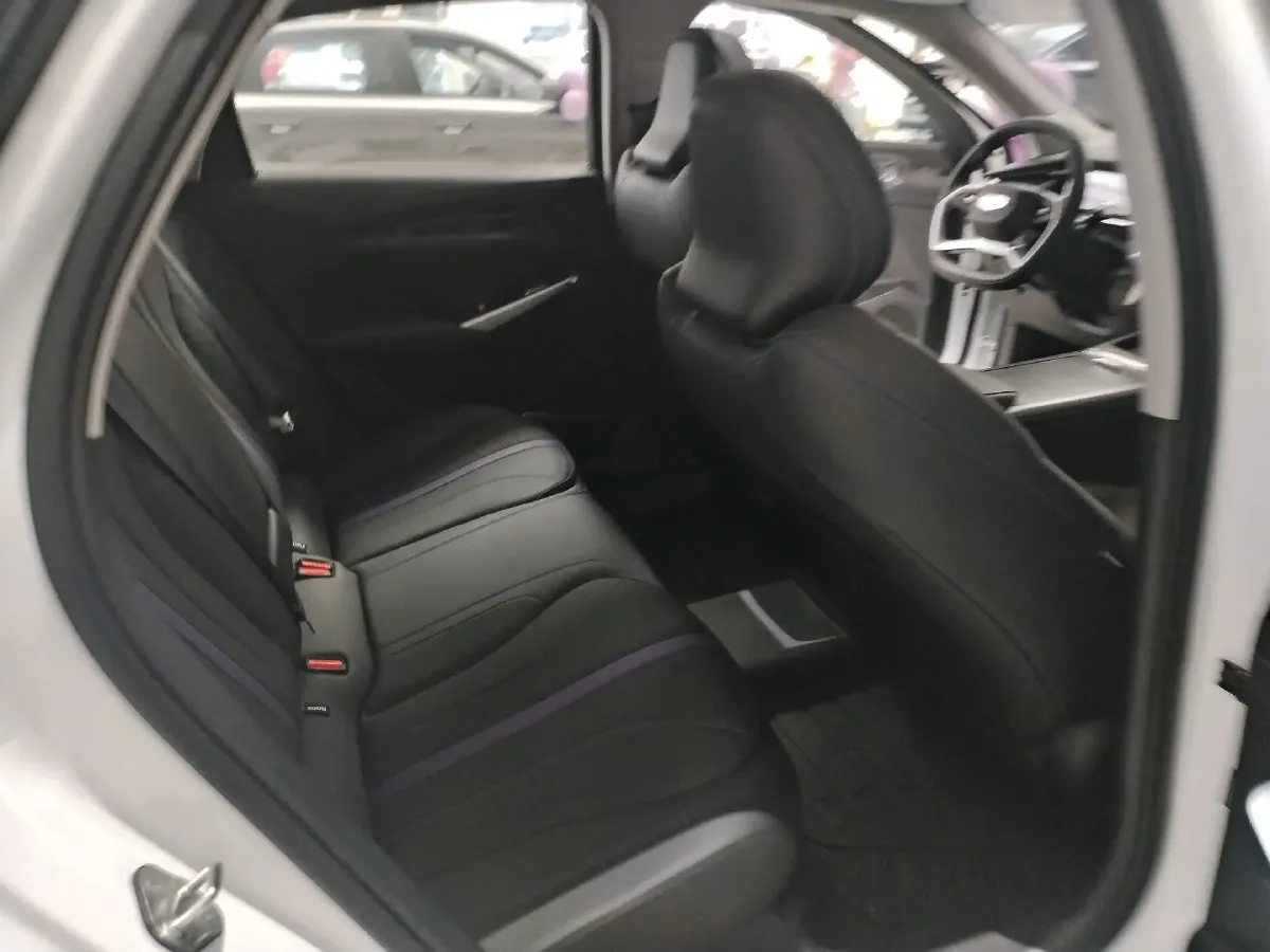 2024 Geely Preface 1.5T 163HP L4 3DHT Hybrid,autocango,china used car exporter,china ev exporter,chinese used car exporter,chinese used ev exporter