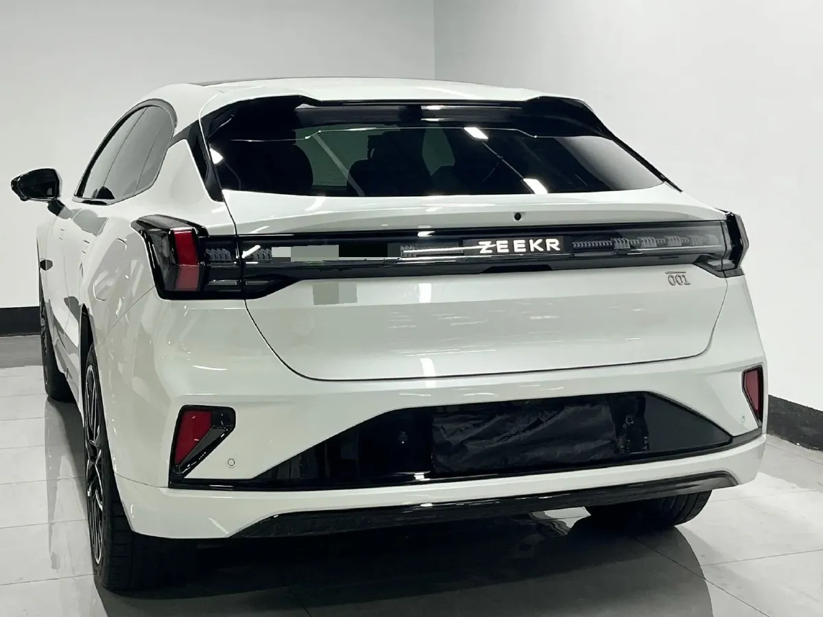 2025 Zeekr 001 BEV 100KWH,autocango,china used car exporter,china ev exporter,chinese used car exporter,chinese used ev exporter