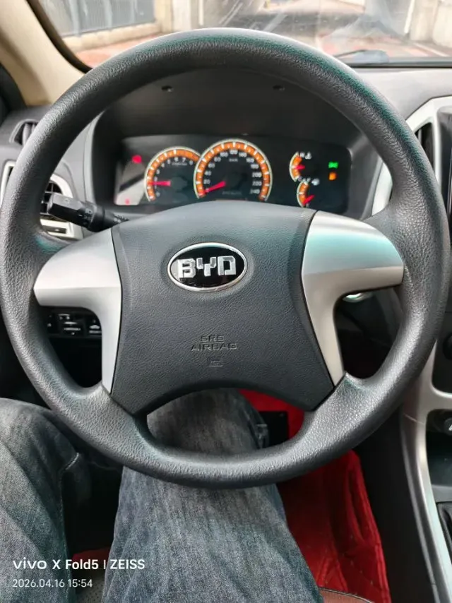 2015 BYD F3 1.5L 109HP L4 5MT,autocango,china used car exporter,china ev exporter,chinese used car exporter,chinese used ev exporter