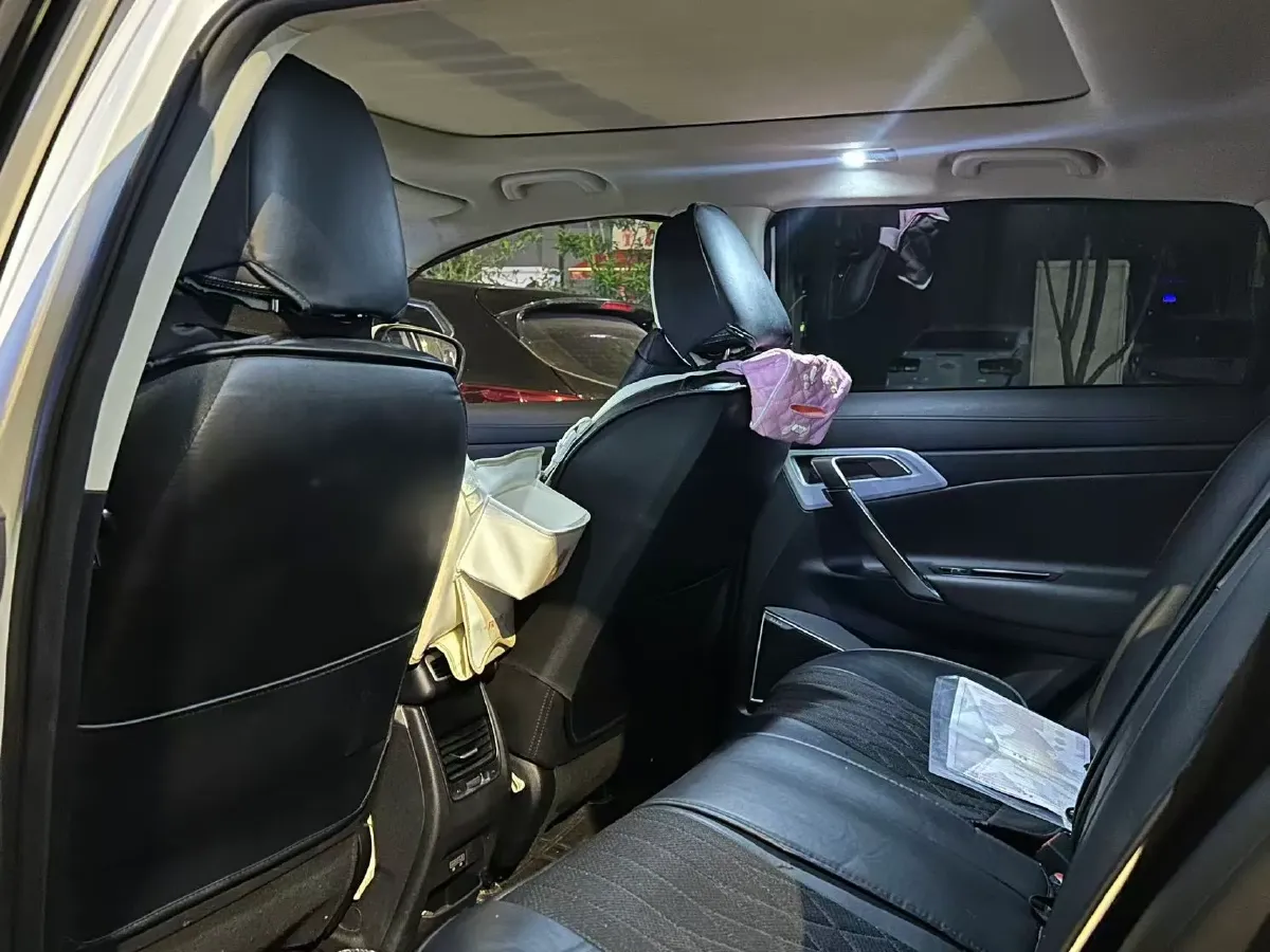 2018 Geely Azkarra 1.8T 184HP L4 6AT,autocango,china used car exporter,china ev exporter,chinese used car exporter,chinese used ev exporter