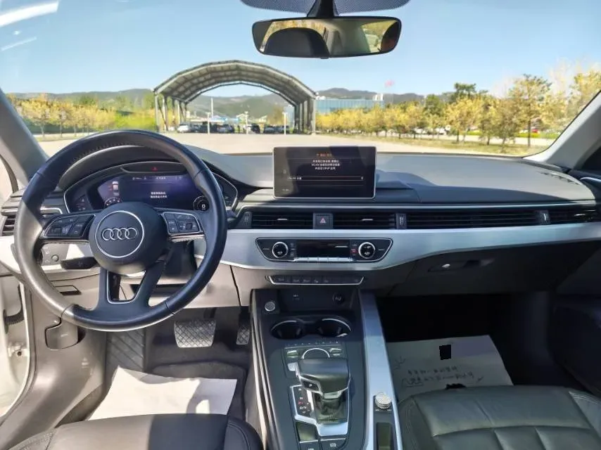 2019 Audi A4L 2.0T 190HP L4 7DCT,autocango,china used car exporter,china ev exporter,chinese used car exporter,chinese used ev exporter