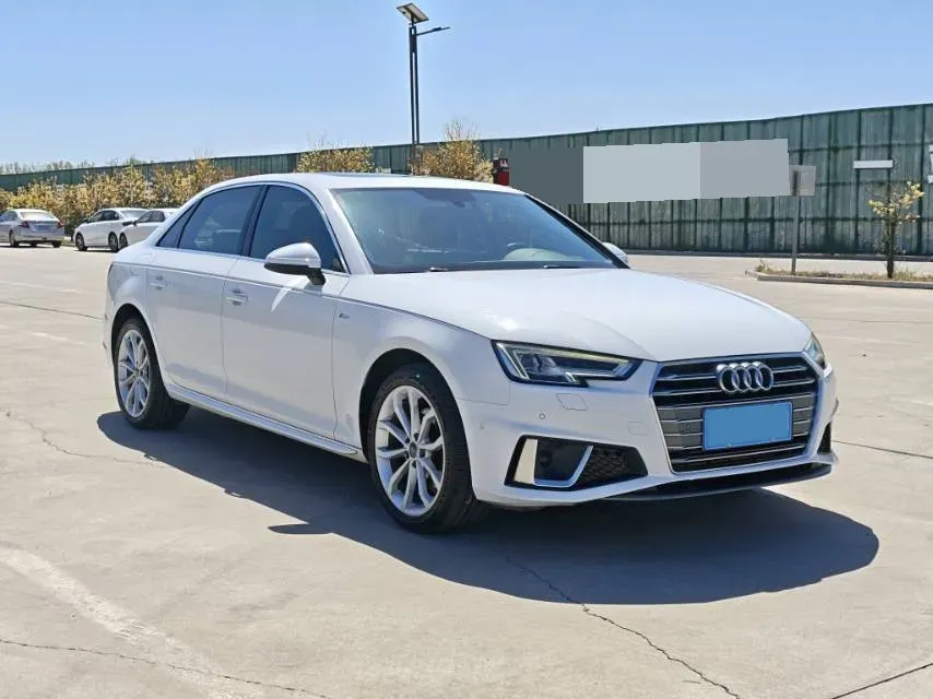 2019 Audi A4L 2.0T 190HP L4 7DCT,autocango,china used car exporter,china ev exporter,chinese used car exporter,chinese used ev exporter