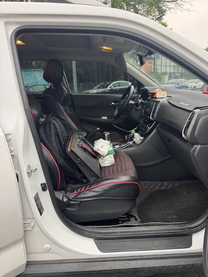 2020 Hyundai ix35 2.0L 160HP L4 6AT,autocango,china used car exporter,china ev exporter,chinese used car exporter,chinese used ev exporter