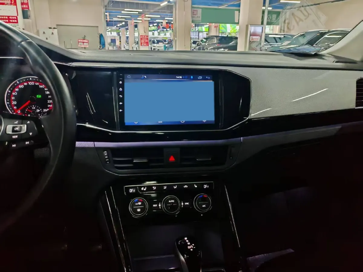 2019 Jeep Cherokee 2.0T 234HP L4 9AT,autocango,china used car exporter,china ev exporter,chinese used car exporter,chinese used ev exporter