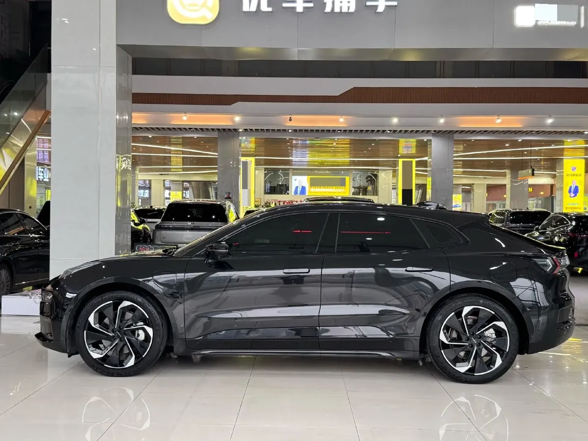 2022 Zeekr 001 BEV 86KWH,autocango,china used car exporter,china ev exporter,chinese used car exporter,chinese used ev exporter