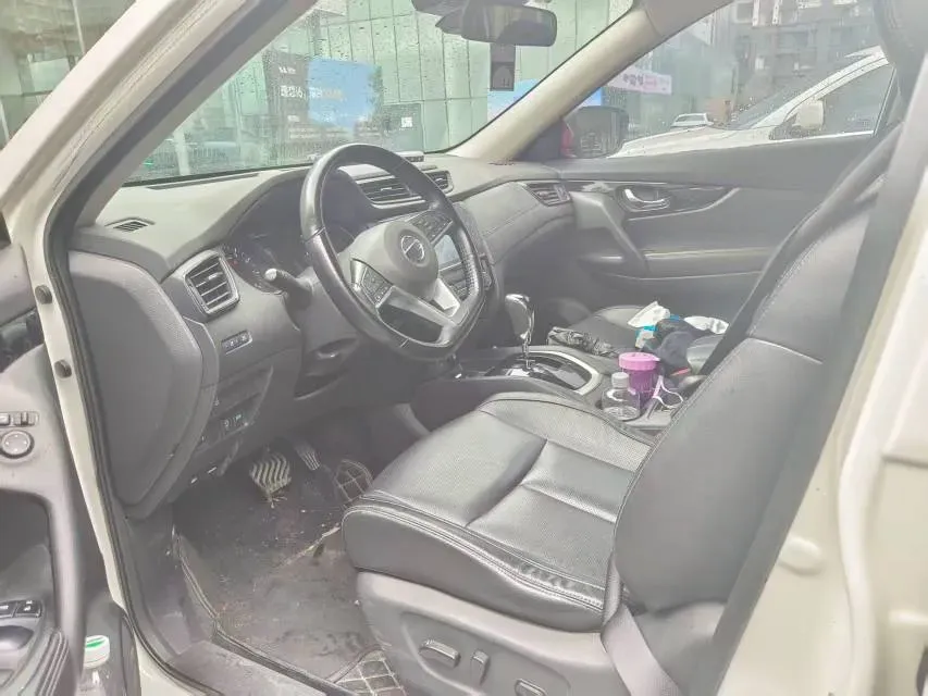 2021 Nissan X-Trail 2.0L 151HP L4 CVT,autocango,china used car exporter,china ev exporter,chinese used car exporter,chinese used ev exporter