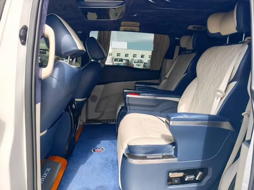 2021 Buick GL8 2.0T 237HP L4 9AT,autocango,china used car exporter,china ev exporter,chinese used car exporter,chinese used ev exporter