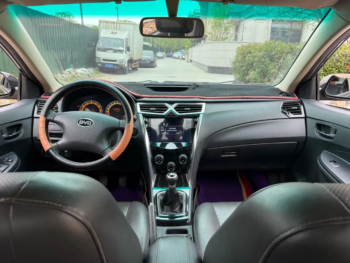 2020 BYD F3 1.5L 109HP L4 5MT,autocango,china used car exporter,china ev exporter,chinese used car exporter,chinese used ev exporter