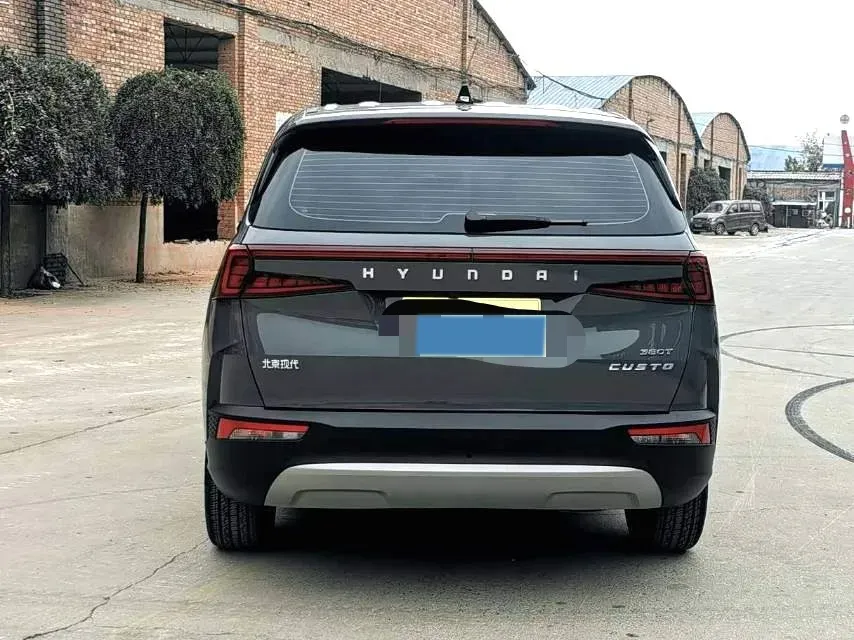 2021 Hyundai Custo 2.0T 236HP L4 8AT,autocango,china used car exporter,china ev exporter,chinese used car exporter,chinese used ev exporter