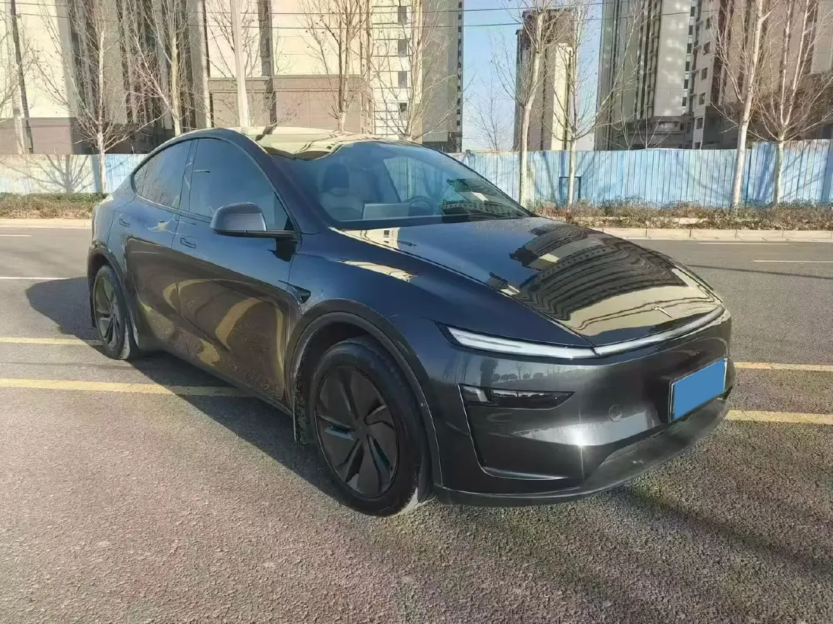 2025 Tesla Model Y BEV,autocango,china used car exporter,china ev exporter,chinese used car exporter,chinese used ev exporter