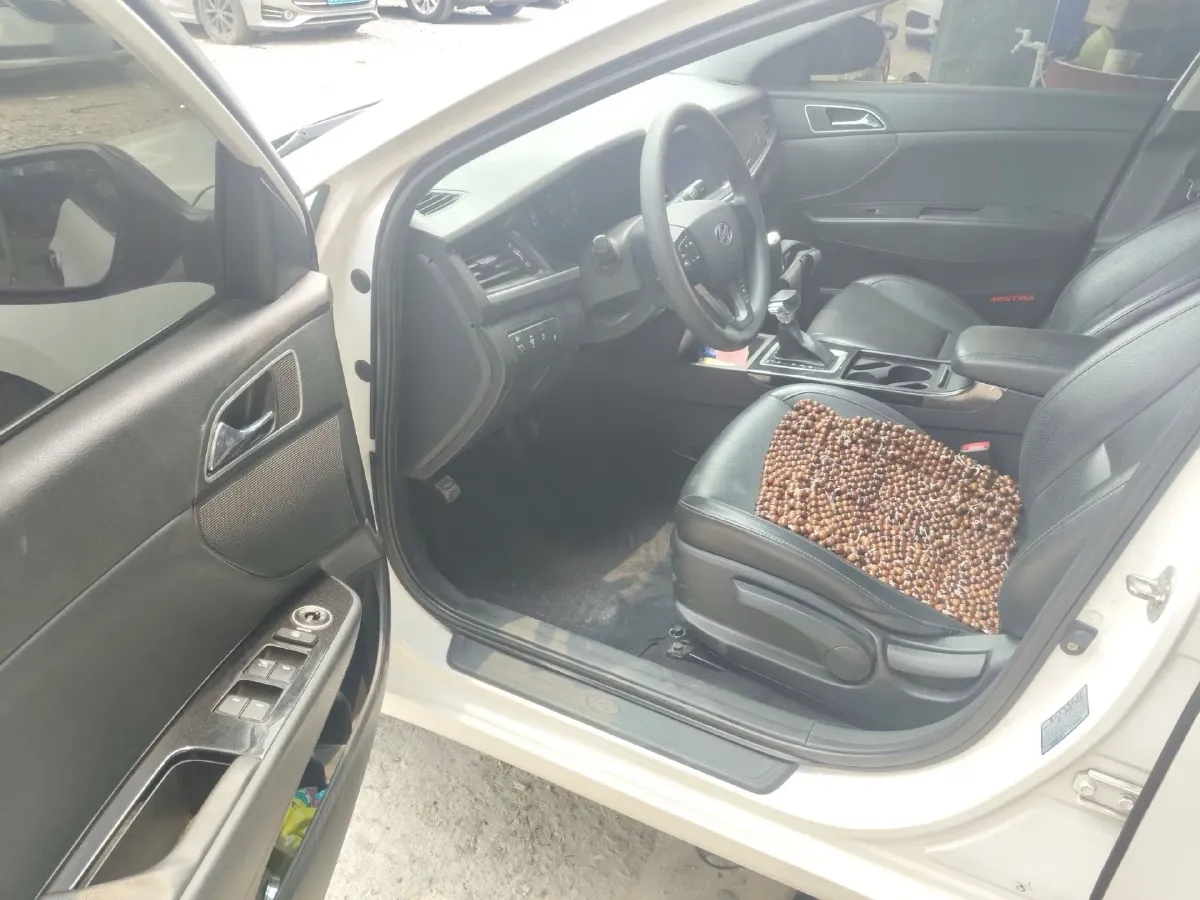 2017 Hyundai Mistra 1.8L 143HP L4 6AT,autocango,china used car exporter,china ev exporter,chinese used car exporter,chinese used ev exporter