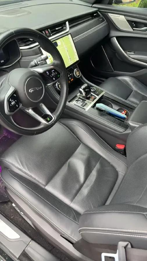 2021 Jaguar XFL 2.0T 300HP L4 8AT,autocango,china used car exporter,china ev exporter,chinese used car exporter,chinese used ev exporter