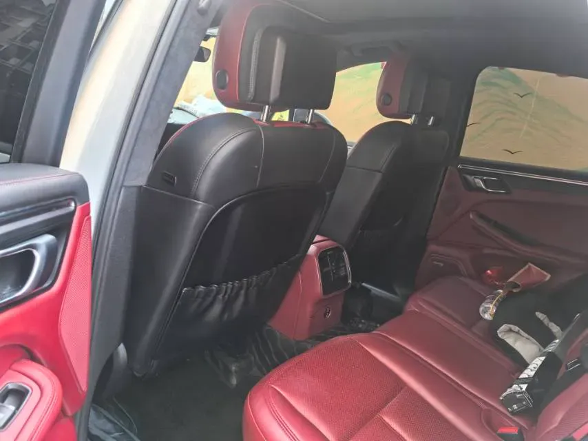 2020 Porsche Macan 2.0T 252HP L4 7DCT,autocango,china used car exporter,china ev exporter,chinese used car exporter,chinese used ev exporter