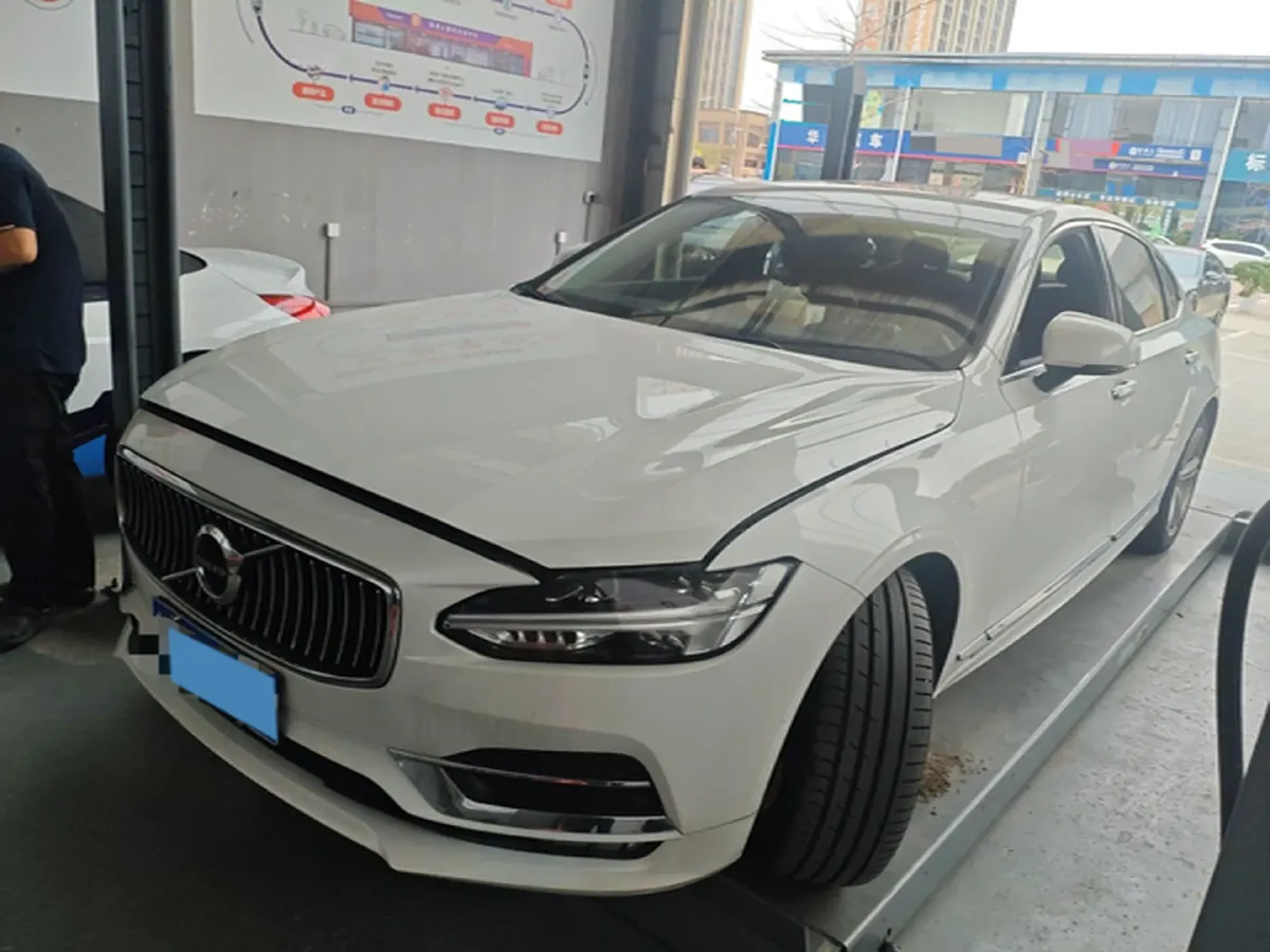 2019 Infiniti Q70 2.0T 211HP L4 7AT,autocango,china used car exporter,china ev exporter,chinese used car exporter,chinese used ev exporter