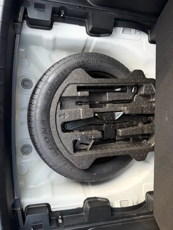 2021 Geely Coolray 1.4T 141HP L4 6DCT,autocango,china used car exporter,china ev exporter,chinese used car exporter,chinese used ev exporter