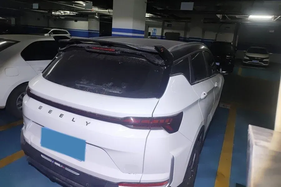 2025 Geely Coolray 1.5T 181HP L4 7DCT,autocango,china used car exporter,china ev exporter,chinese used car exporter,chinese used ev exporter