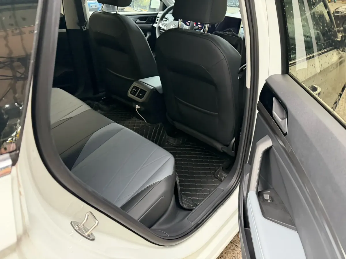 2024 Volkswagen Lavida 1.5L 110HP L4 6AT,autocango,china used car exporter,china ev exporter,chinese used car exporter,chinese used ev exporter