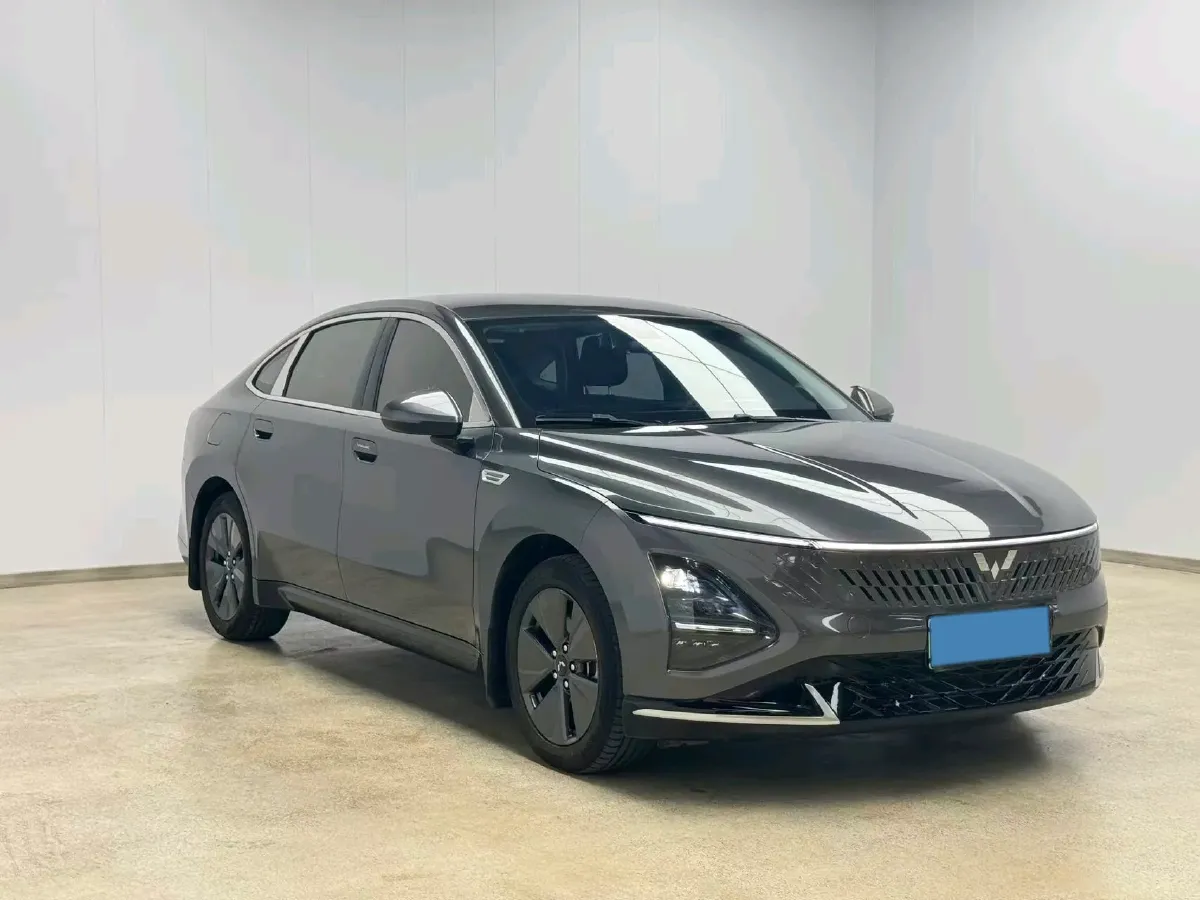 2024 WuLing XingGuang 1.5L 106HP L4 E-CVT PHEV 9.5KWH,autocango,china used car exporter,china ev exporter,chinese used car exporter,chinese used ev exporter