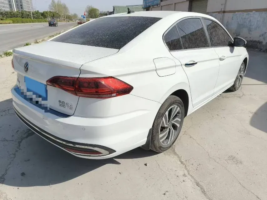 2025 Volkswagen Bora 1.2T 116HP L4 7DCT,autocango,china used car exporter,china ev exporter,chinese used car exporter,chinese used ev exporter