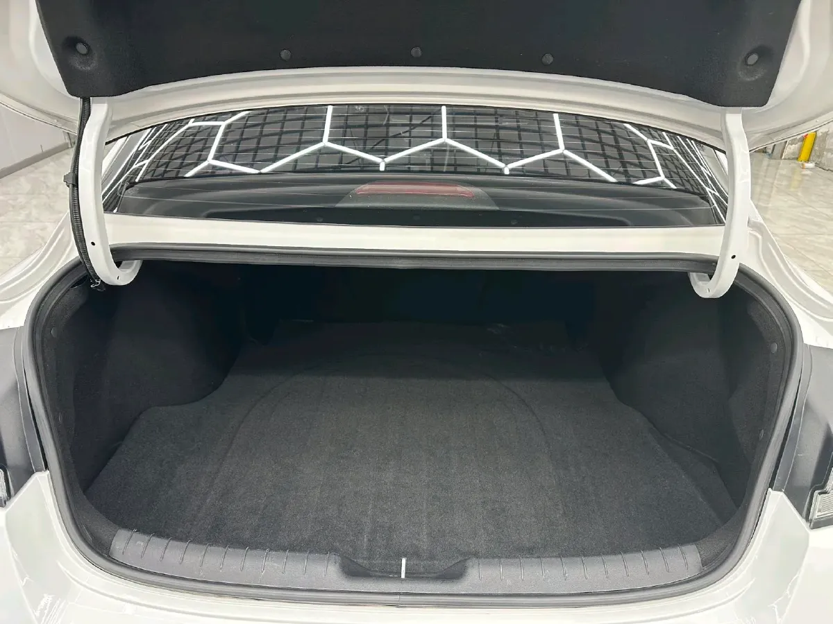 2022 Hyundai Elantra 1.5L 115HP L4 CVT,autocango,china used car exporter,china ev exporter,chinese used car exporter,chinese used ev exporter