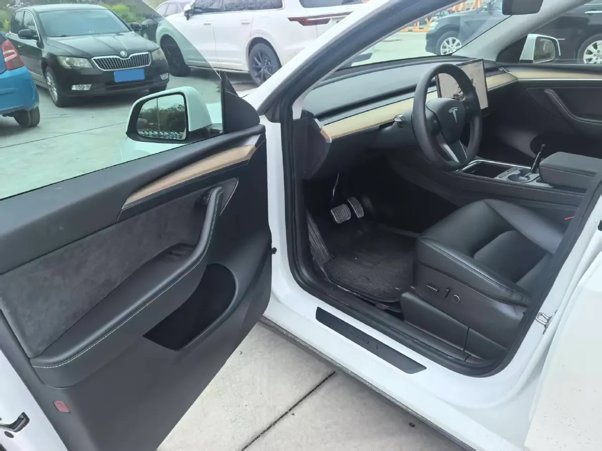 2022 Tesla Model Y BEV 78.4KWH,autocango,china used car exporter,china ev exporter,chinese used car exporter,chinese used ev exporter