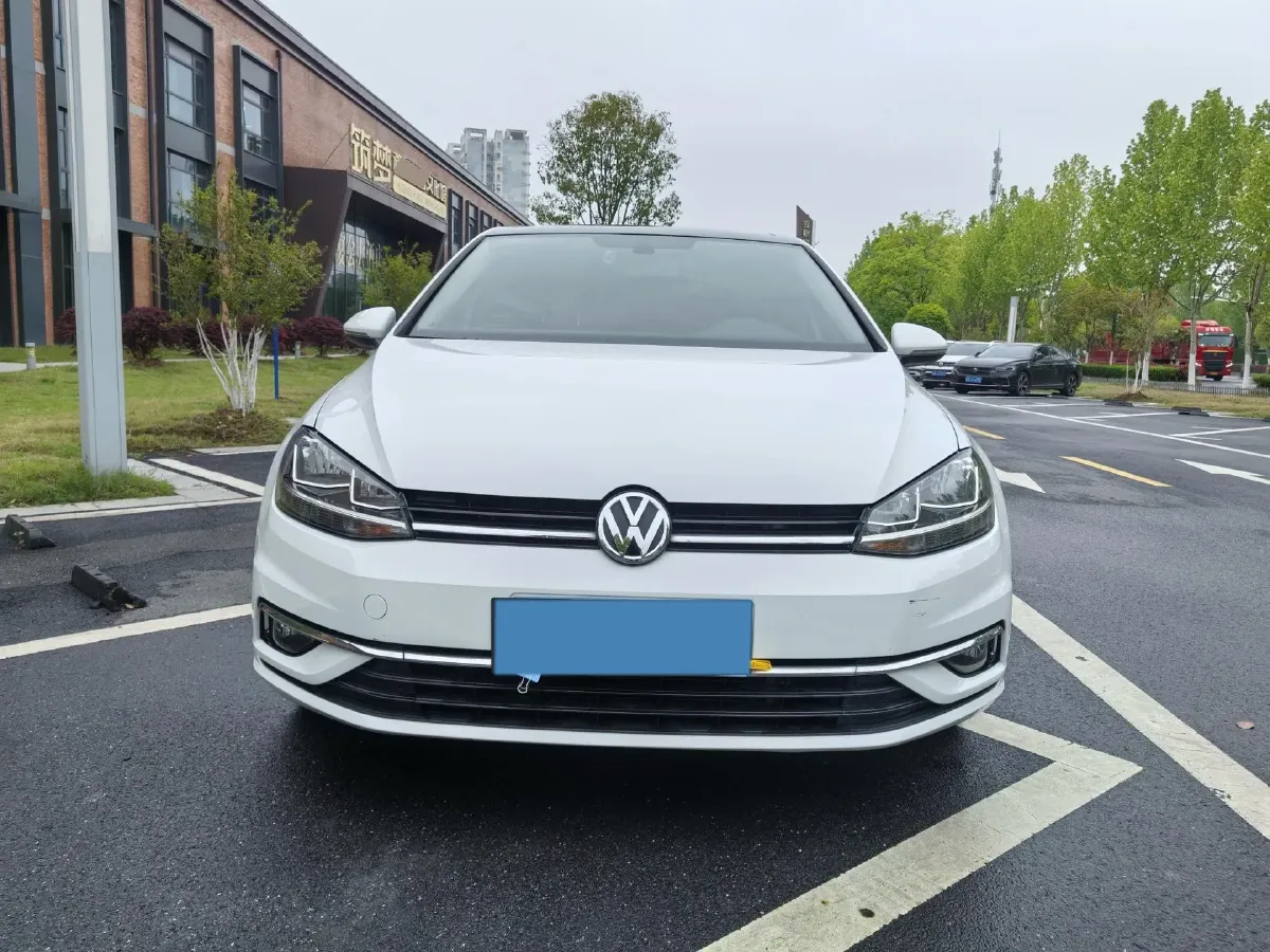 2020 Volkswagen Golf 1.4T 150HP L4 7DCT,autocango,china used car exporter,china ev exporter,chinese used car exporter,chinese used ev exporter