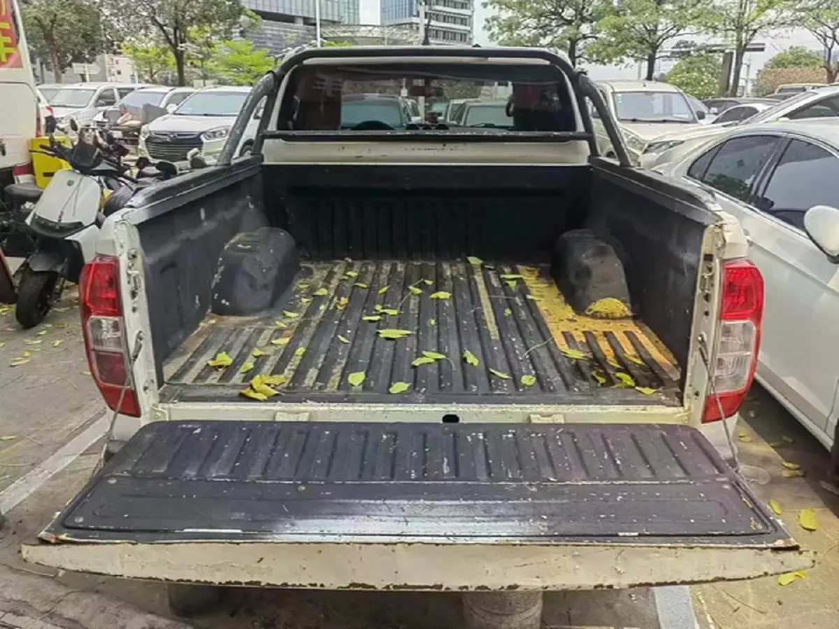 2020 Dongfeng RuiQi 6 2.4L 158HP L4 5MT,autocango,china used car exporter,china ev exporter,chinese used car exporter,chinese used ev exporter