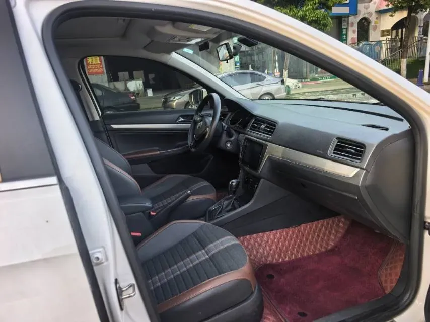 2019 Citroen C4L 1.2T 136HP L3 6AT,autocango,china used car exporter,china ev exporter,chinese used car exporter,chinese used ev exporter