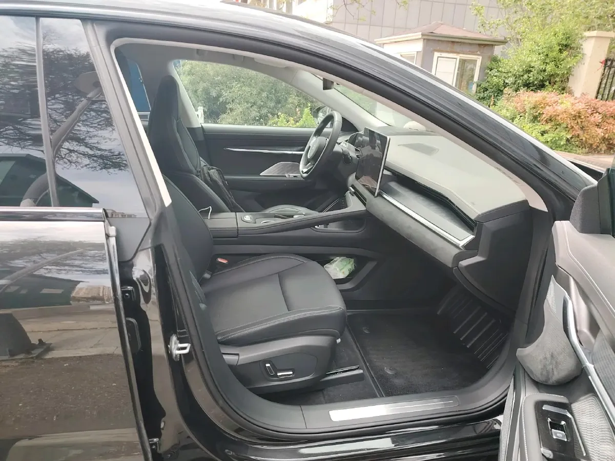 2022 Zeekr 001 BEV 100KWH,autocango,china used car exporter,china ev exporter,chinese used car exporter,chinese used ev exporter