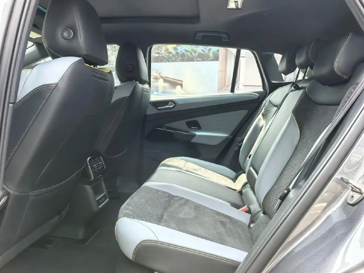 2023 Toyota Avalon 2.5L 178HP L4 E-CVT Hybrid,autocango,china used car exporter,china ev exporter,chinese used car exporter,chinese used ev exporter