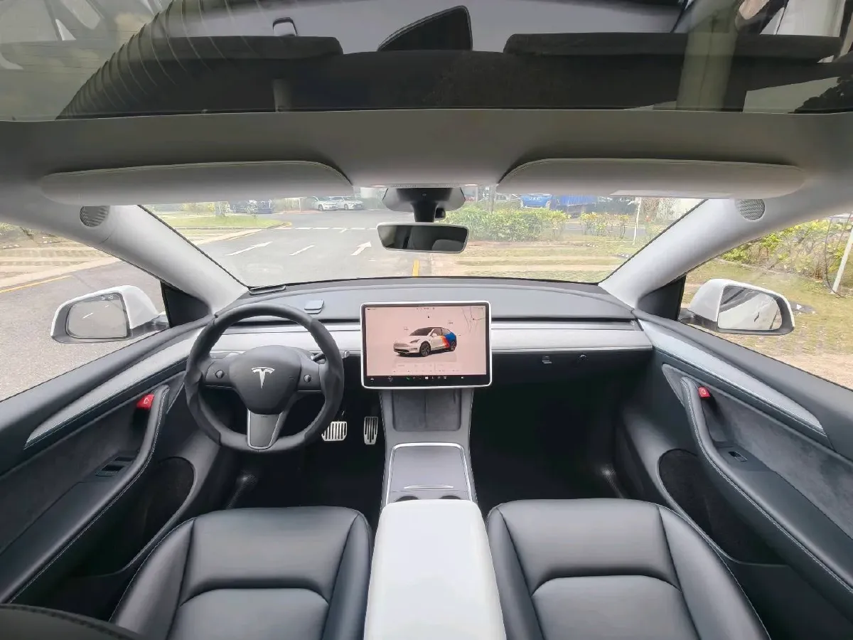 2024 Iveco OuSheng BEV 77.28KWH,autocango,china used car exporter,china ev exporter,chinese used car exporter,chinese used ev exporter