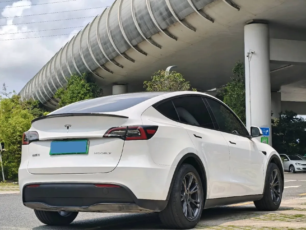 2024 Iveco OuSheng BEV 77.28KWH,autocango,china used car exporter,china ev exporter,chinese used car exporter,chinese used ev exporter