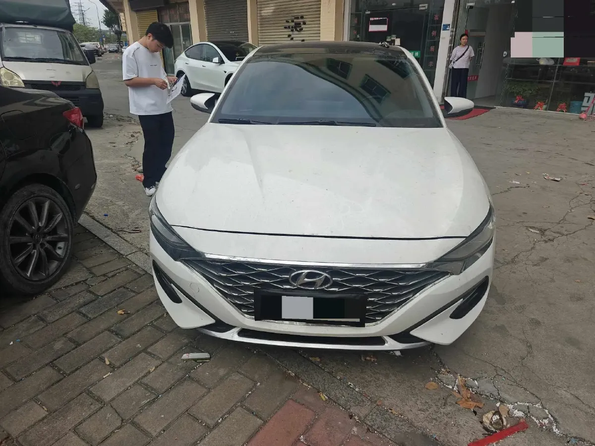 2019 Hyundai La Festa 1.6T 204HP L4 7DCT,autocango,china used car exporter,china ev exporter,chinese used car exporter,chinese used ev exporter