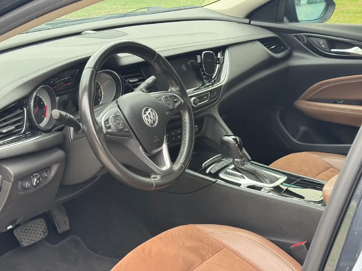 2019 Buick Regal 1.5T 170HP L4 9AT,autocango,china used car exporter,china ev exporter,chinese used car exporter,chinese used ev exporter